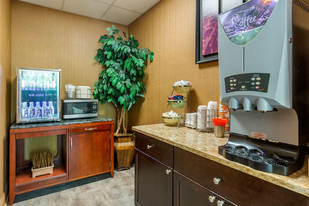 Quality Inn Old Saybrook Westbrook - photo 36