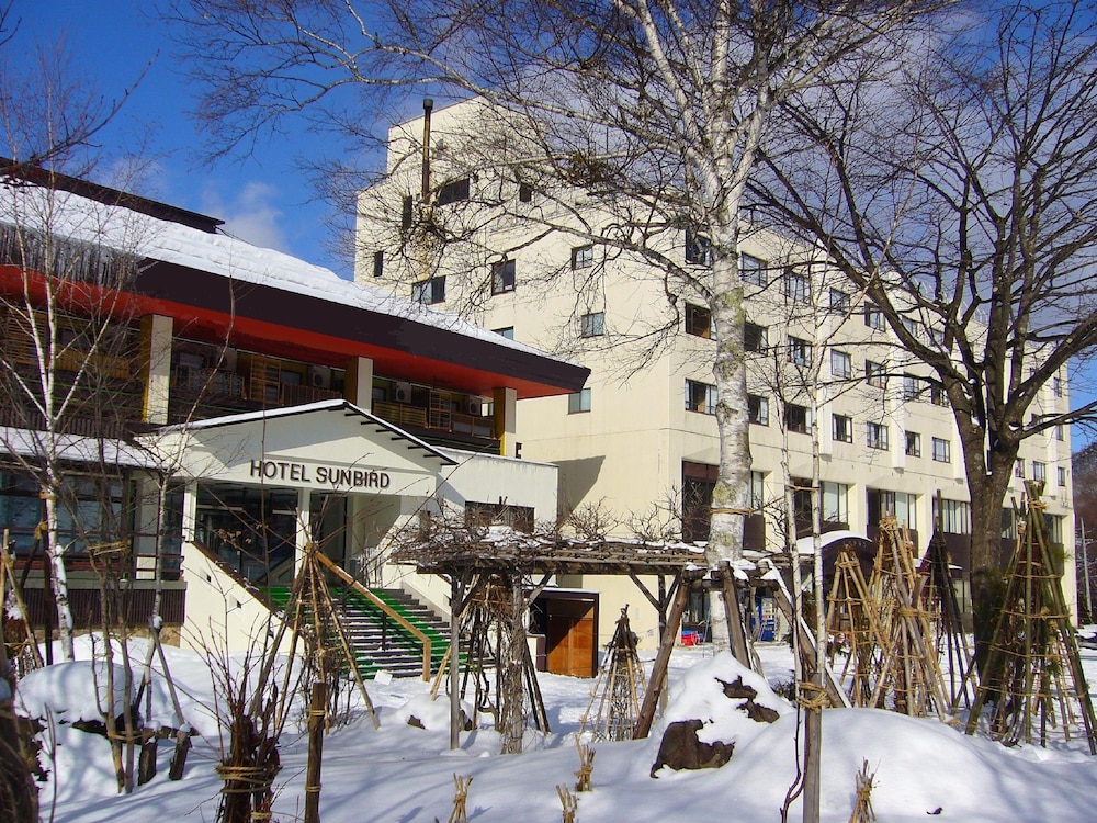 Okutone Onsen Hotel Sunbird — hotel in Nakanojomachi
