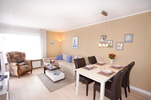 Hanseat I Whg 13 — 4-Star Luxury Hotel in Gromitz, Germany