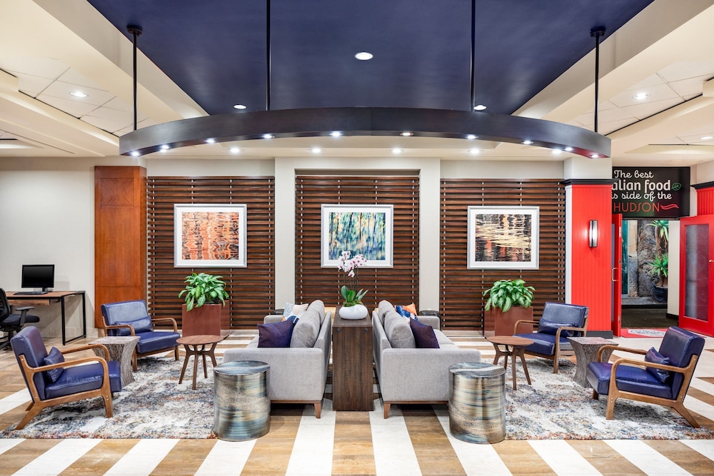 Sheraton Lincoln Harbor Hotel - photo 2