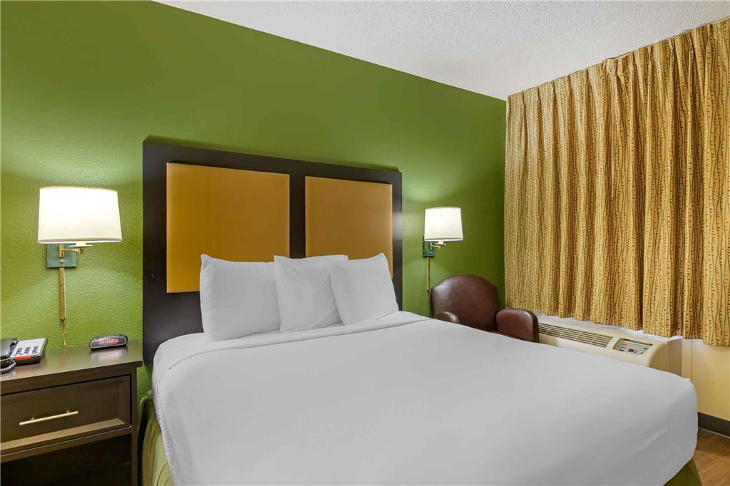 Extended Stay America San Antonio Airport - photo 7