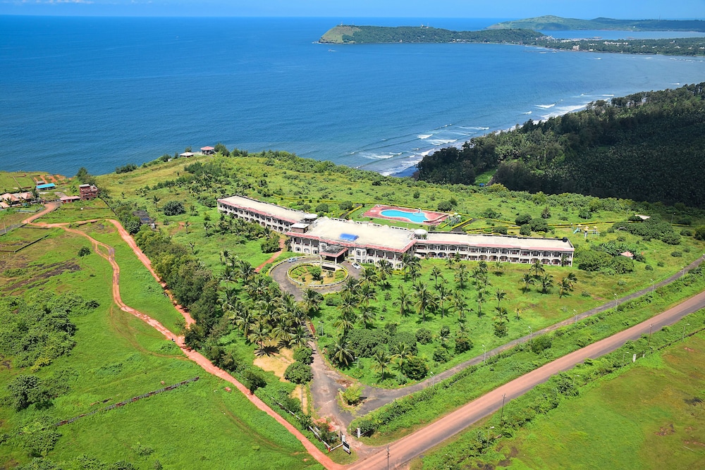 Kohinoor Samudra Beach Resort in Ratnagiri, India