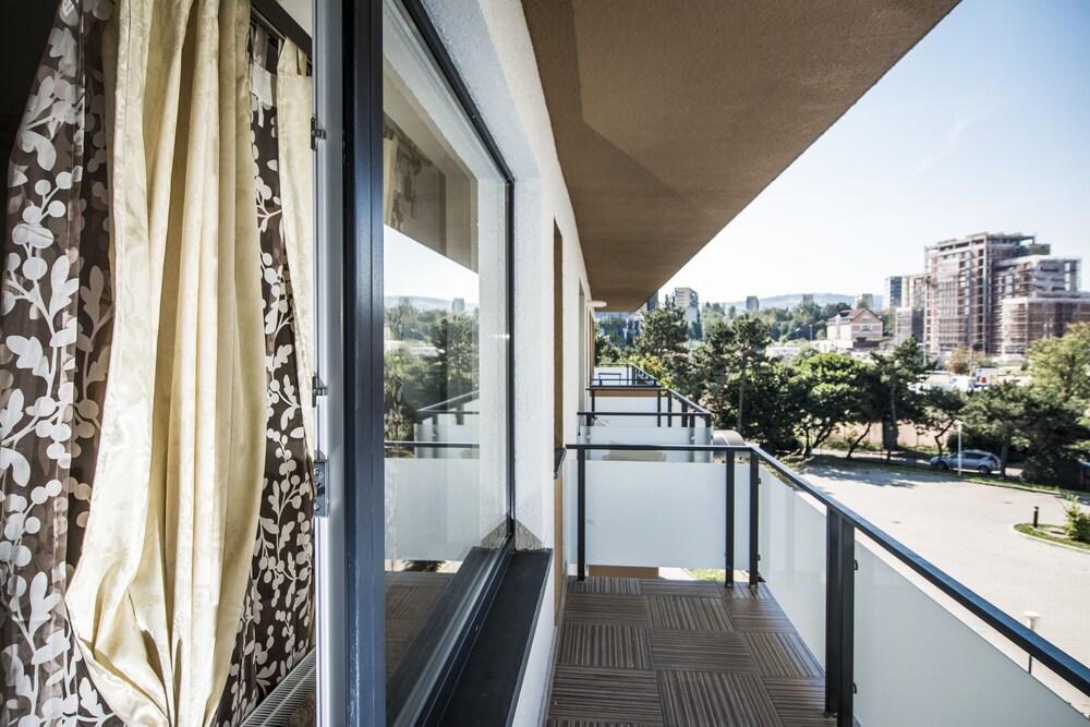 Red Hotel Retro Apartment in Cluj-Napoca, Romania