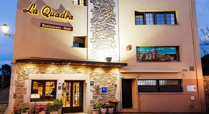 Hotel Restaurante La Quadra — hotel in Macanet De Cabrenys