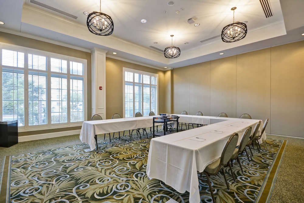 Hampton Inn & Suites Charleston Airport - photo 49