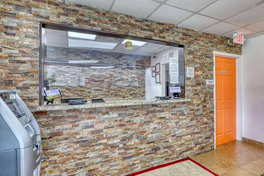 Suburban Studios Neenah Appleton - photo 11