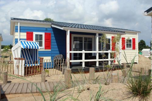 Strand 10 - carbon neutral hotel in Scharbeutz