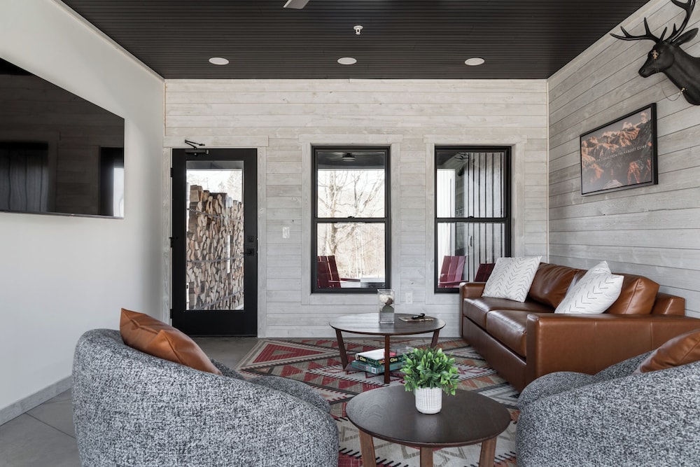 Spillway Lodges - photo 45