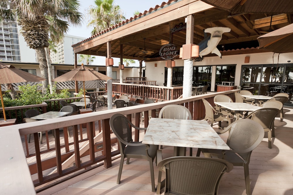 Isla Grand Beach Resort - photo 44