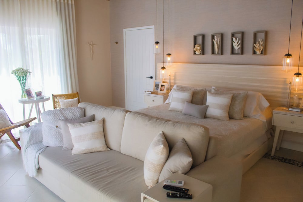 Esciros — 4-Star Luxury Hotel in Chicxulub Puerto, Mexico