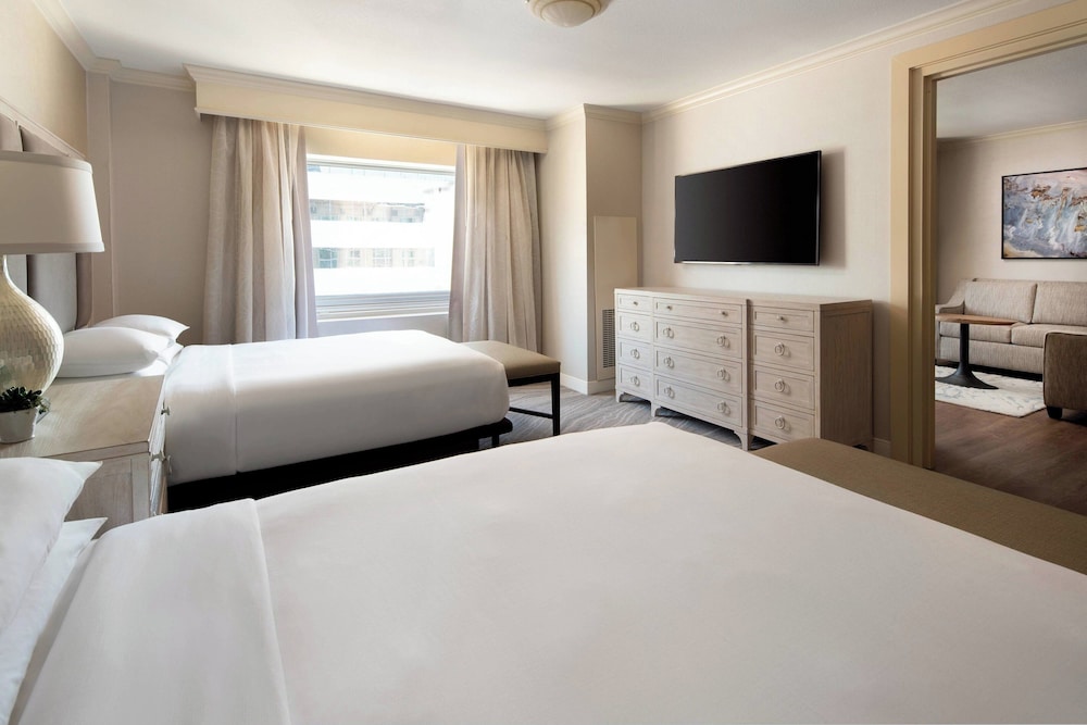 Marriott City Center - photo 15