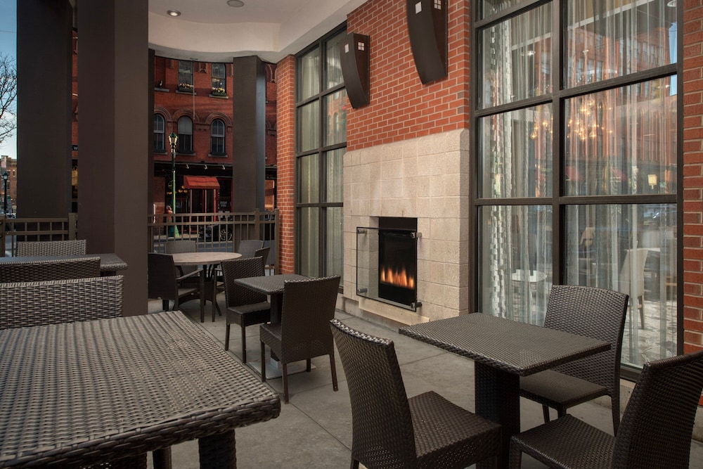 Residence Inn by Marriott Syracuse Downtown at Armory Square - photo 35