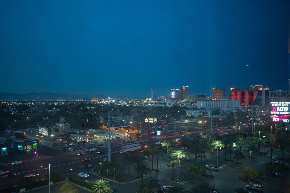 StripViewSuites at Palms Place Penthouses - photo 147