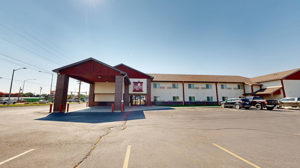 Western Executive Inn — Billings