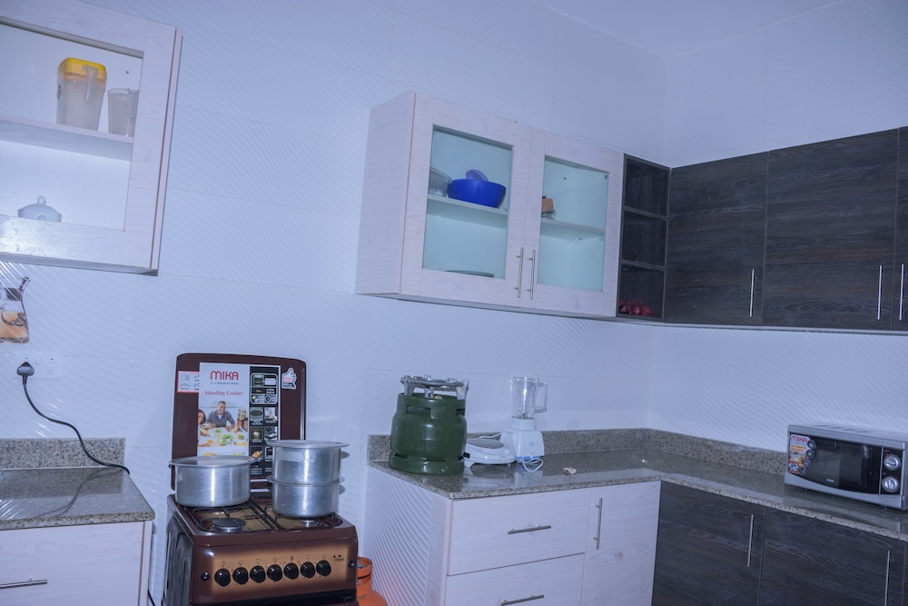 Shared kitchen facilities