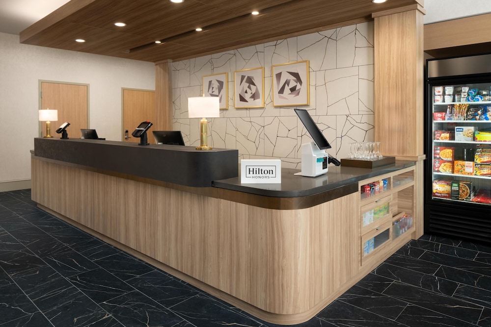 Hilton Garden Inn Greenville University Area - photo 9