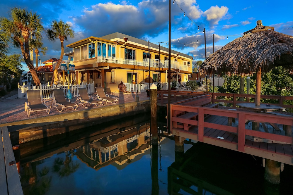 Bayview Plaza Waterfront Resort - photo 84