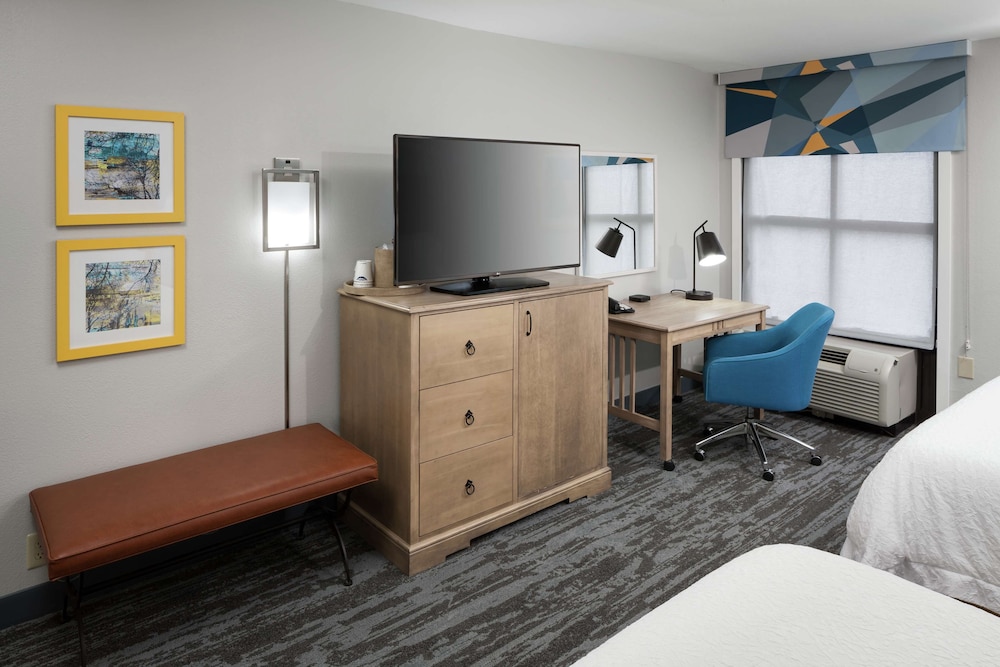 Hampton Inn Austin Round Rock - photo 19