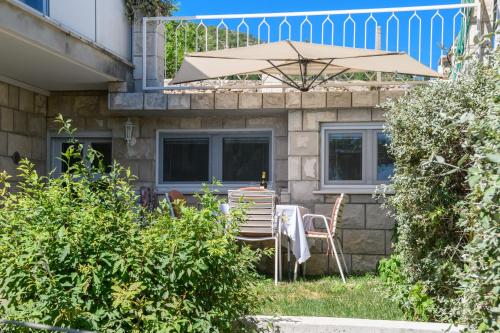 Apartment Mario Veliki Stan Za Odmor Terasa Vrt Bazen Pogled More Izoliran