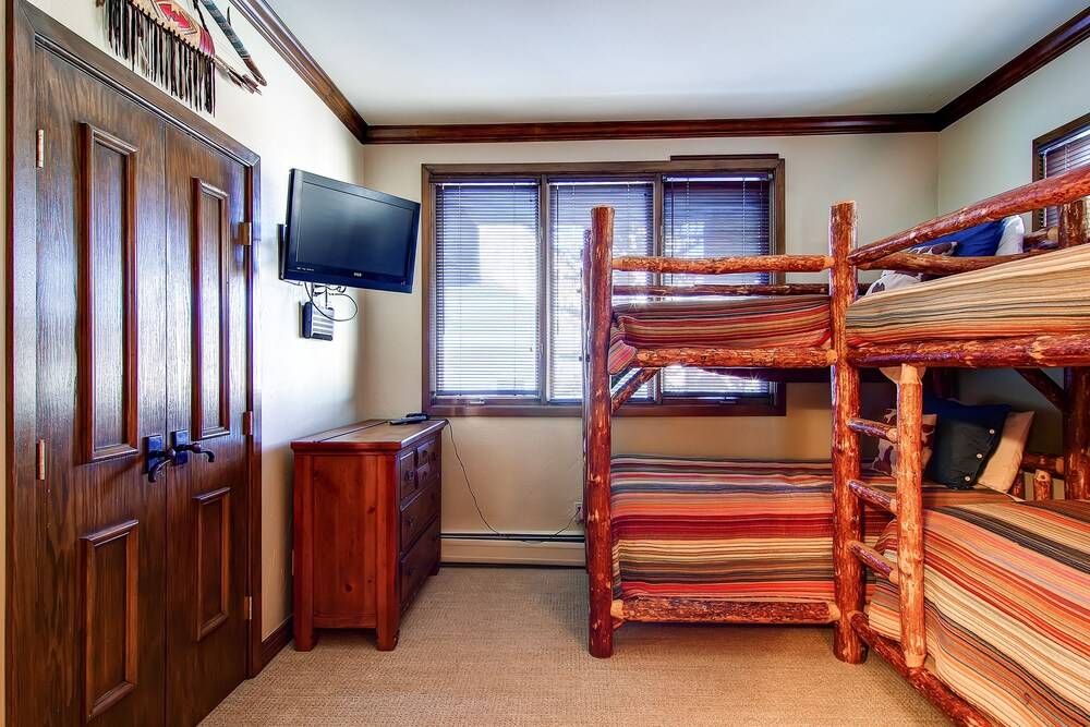 Highlands Slopeside by East West Hospitality - photo 53