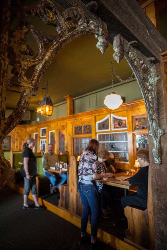 McMenamins Kalama Harbor Lodge - photo 58