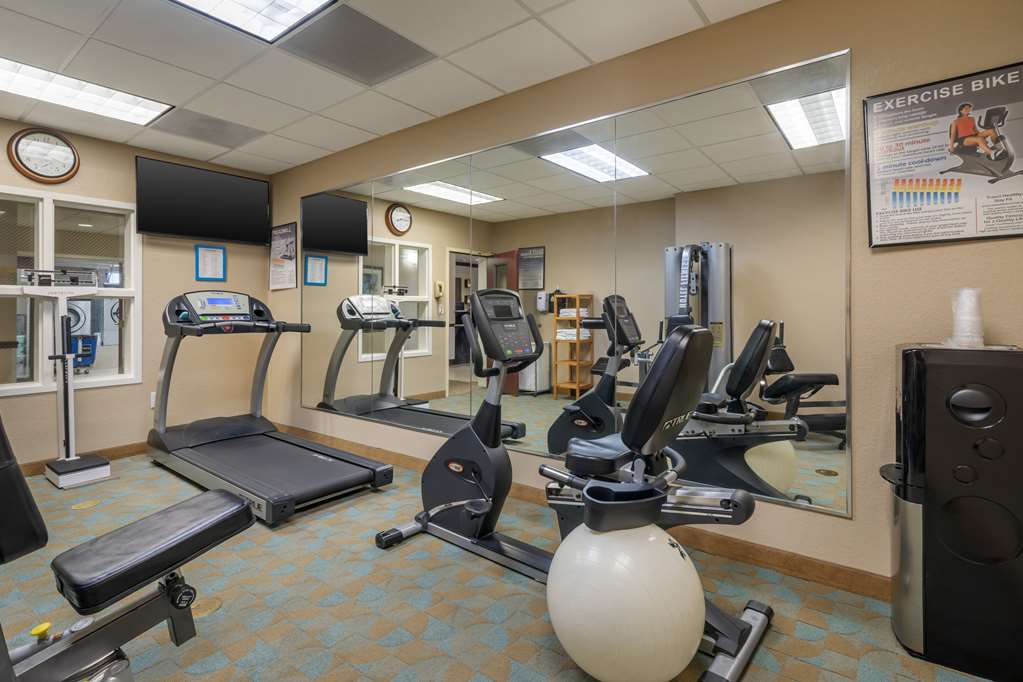 Comfort Inn & Suites Northeast Gateway - photo 35