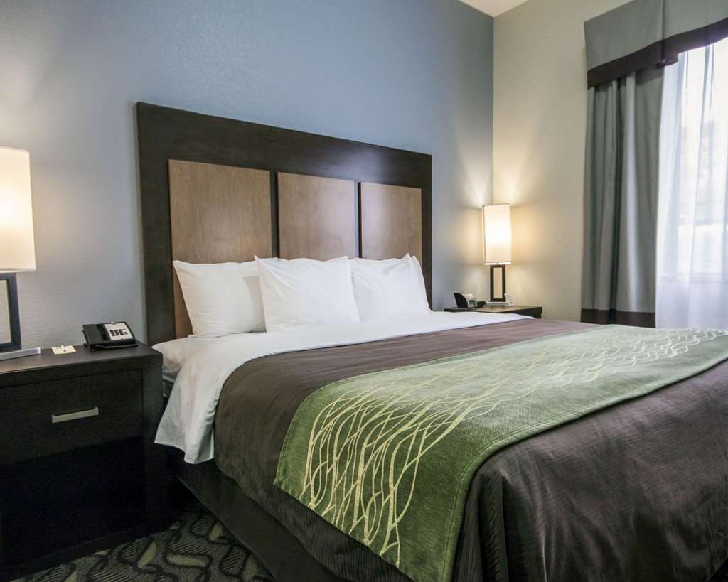 Comfort Inn & Suites El Paso I 10 Airport Area - photo 21