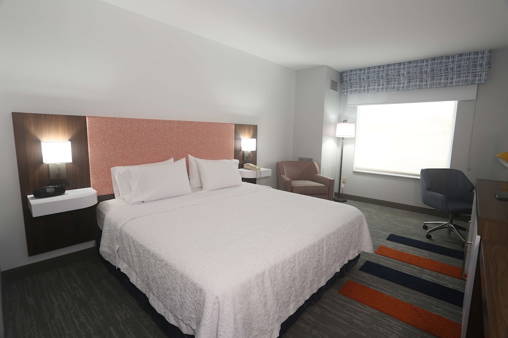 Hampton Inn Owego - photo 8