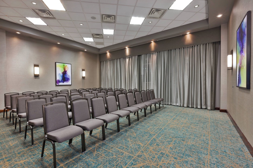 Courtyard by Marriott Omaha La Vista - photo 42