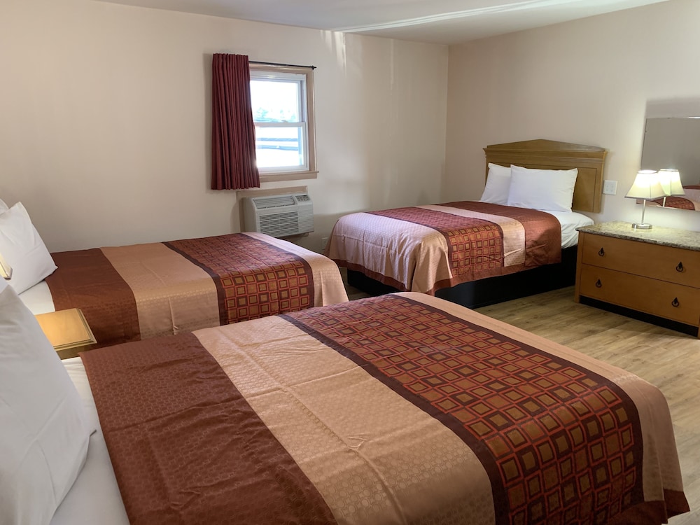 Towne Inn - photo 17