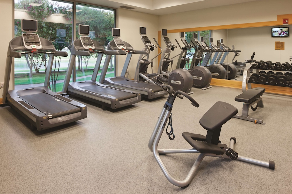 DoubleTree by Hilton Dallas Farmers Branch - photo 21