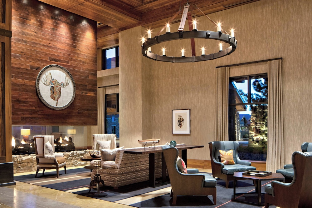 Gaylord Rockies Resort & Convention Center - photo 3