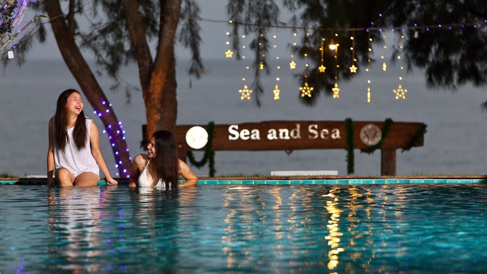 Sea & Sea Villa Resort Sangaroon — hotel in Thap Sakae