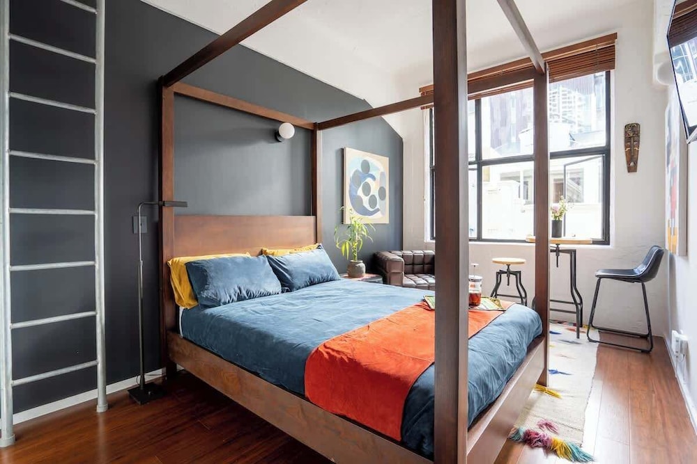 Cosy CBD Loft Walk to Dining & Shopping Zodiak Stays — 4-Star Luxury Hotel in Auckland, New Zealand