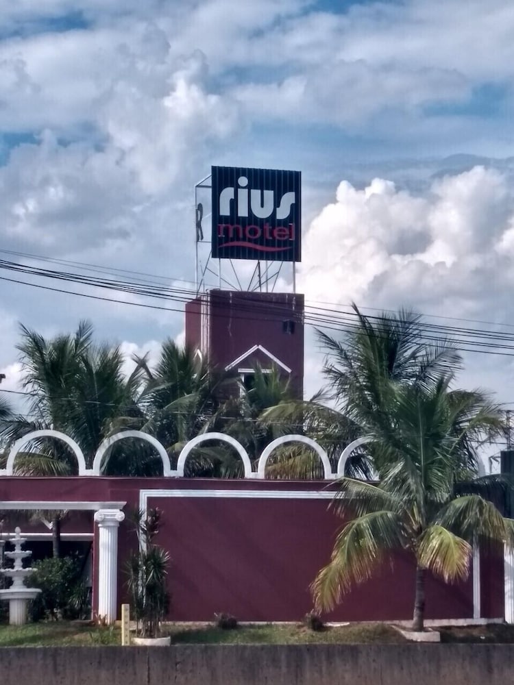 Rius Motel Limeira Adults Only in Limeira, Brasil