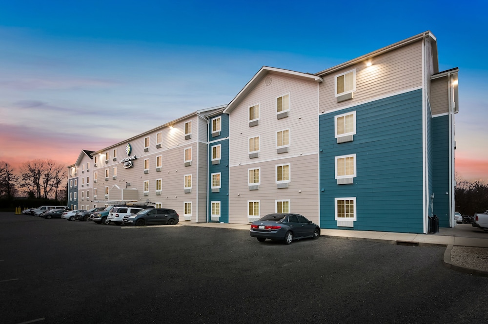 WoodSpring Suites Lexington - photo 28