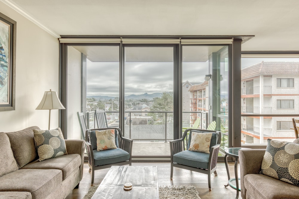 Sand & Sea Resort Condominiums - photo 588