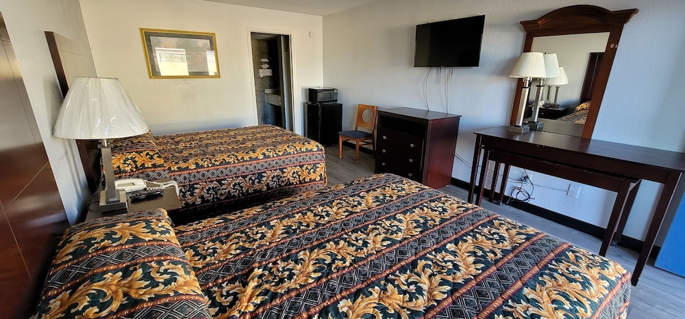 Capital Inn - photo 15