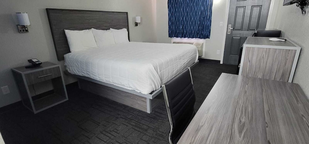Green Country Inn - photo 16