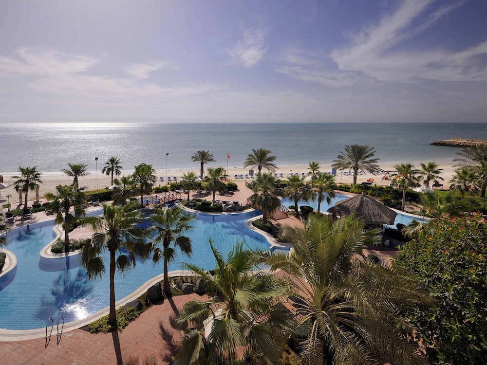 Mövenpick Hotel & Resort Al Bida'a Kuwait — 5-Star Luxury Hotel in As Salimiyah, Kuwait