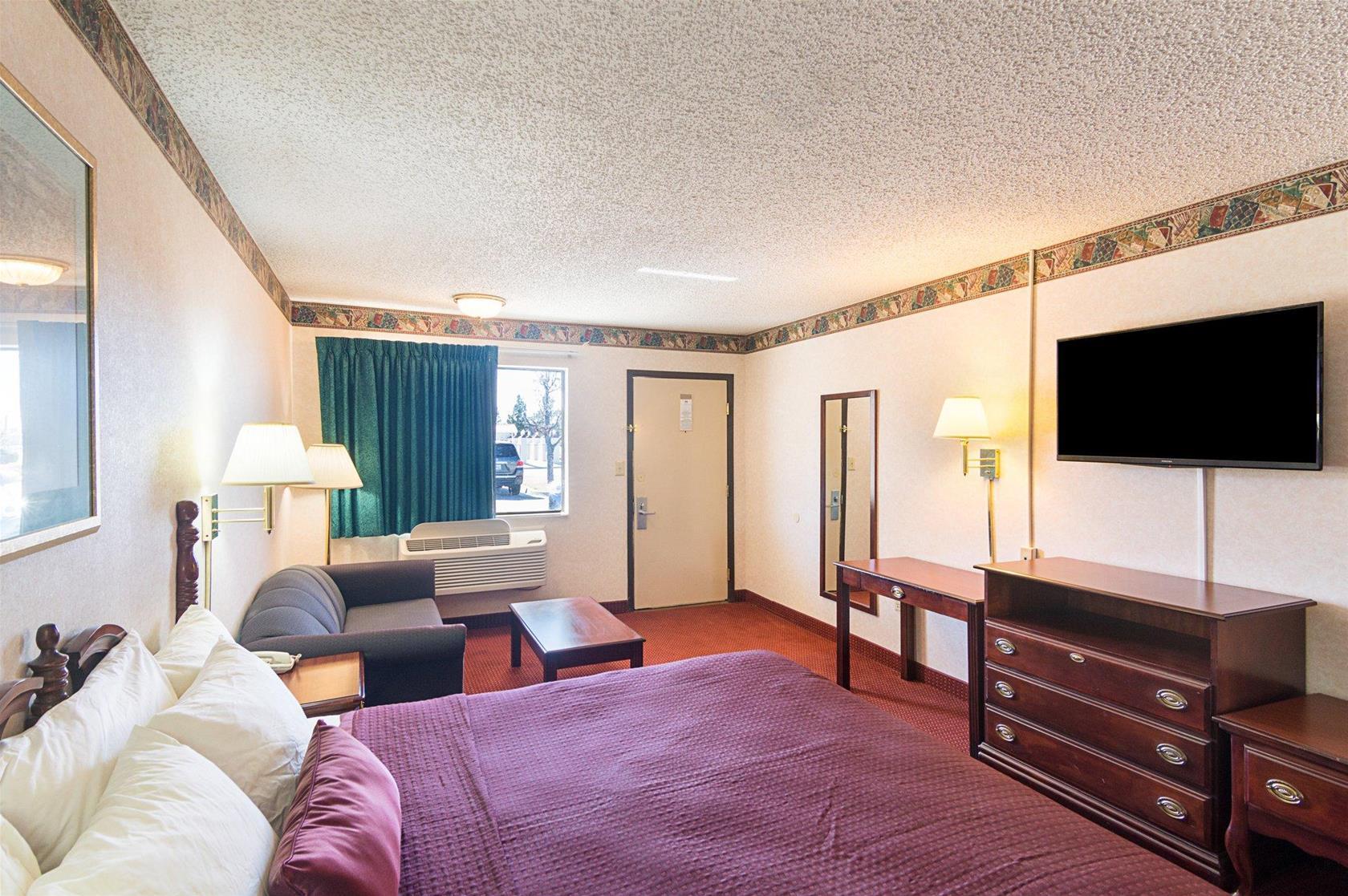 Rodeway Inn Dalhart - photo 8