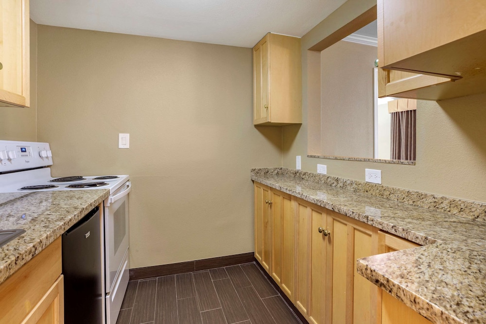 Comfort Inn Sunnyvale Silicon Valley - photo 27
