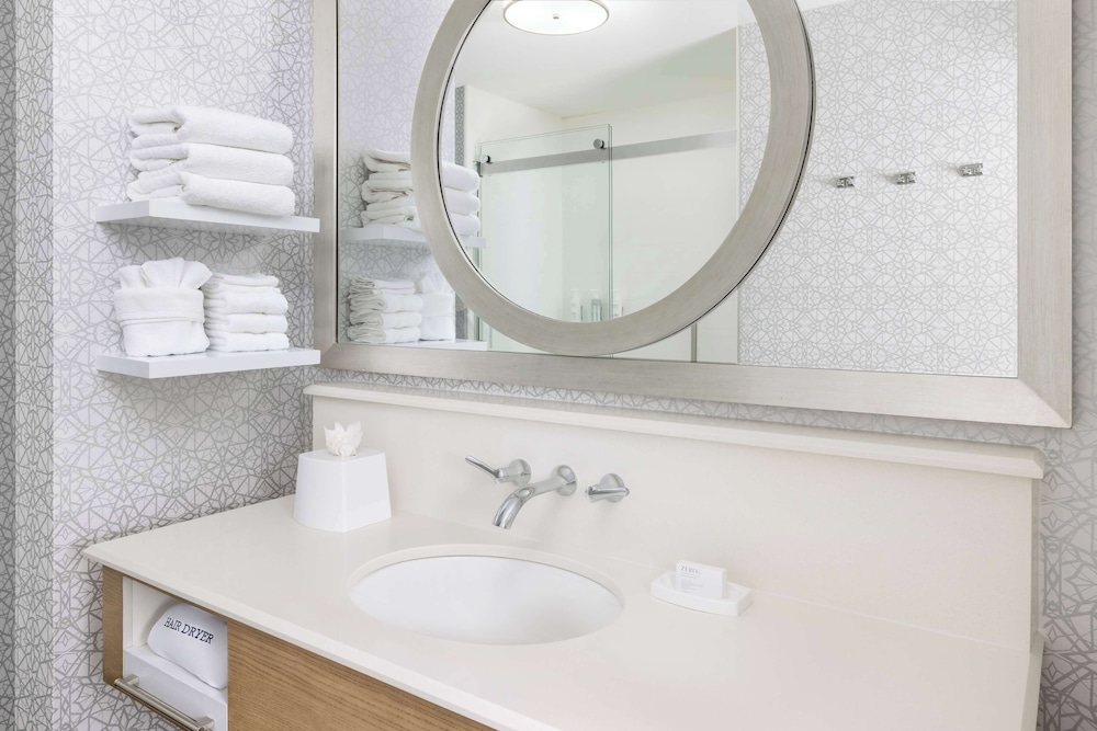Hampton Inn & Suites Napa - photo 28