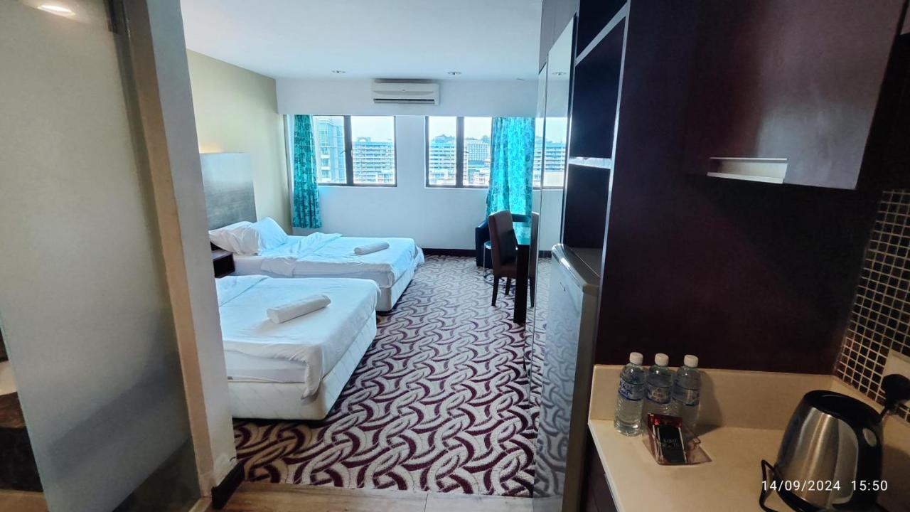Forest City Stay at South China Sea Place Suite — 4-Star Luxury Hotel in Kota Kinabalu, Malaysia