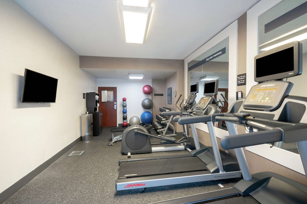 Hampton Inn & Suites Nashville Franklin - photo 23
