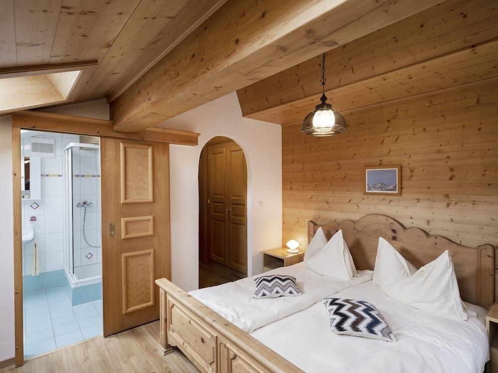 Hotel de Commune - carbon neutral hotel in Gstaad