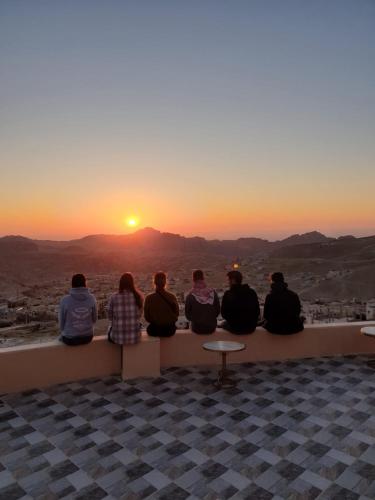 Cozy House — 4-Star Luxury Hotel in Petra, Jordan