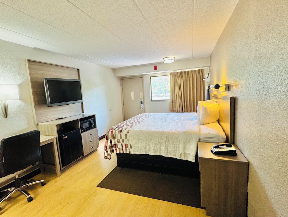 Red Roof Inn Milford New Haven - photo 26