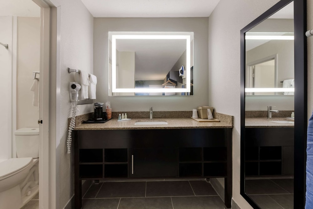 Quality Inn Orange Park Jacksonville - photo 18