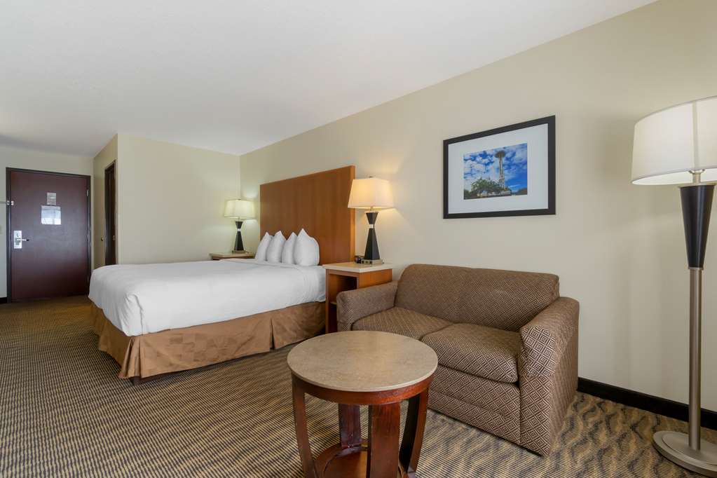 Best Western Plus Park Place Inn & Suites - photo 14